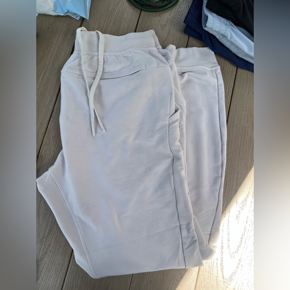 Lululemon Men’s City Sweat Jogger 30” Inseam (White Opal)